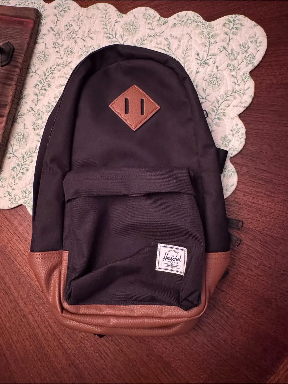Herschel Supply Company classic black